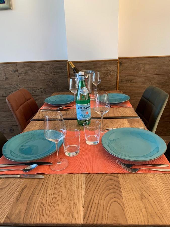 Entre Nous Hotel Rozoy-sur-Serre Екстериор снимка