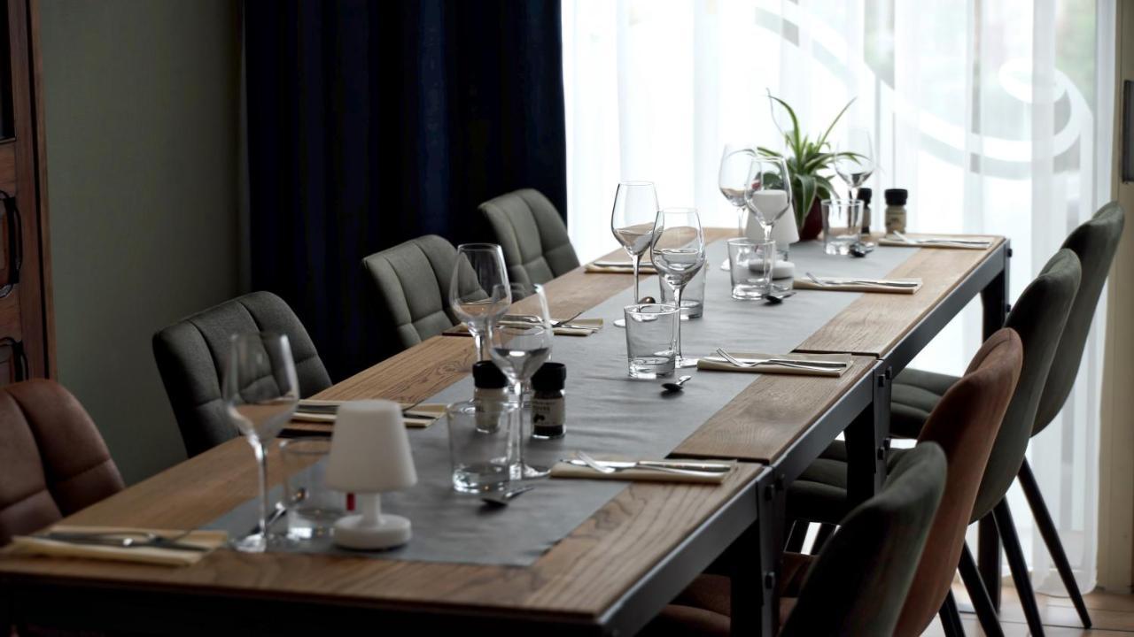 Entre Nous Hotel Rozoy-sur-Serre Екстериор снимка