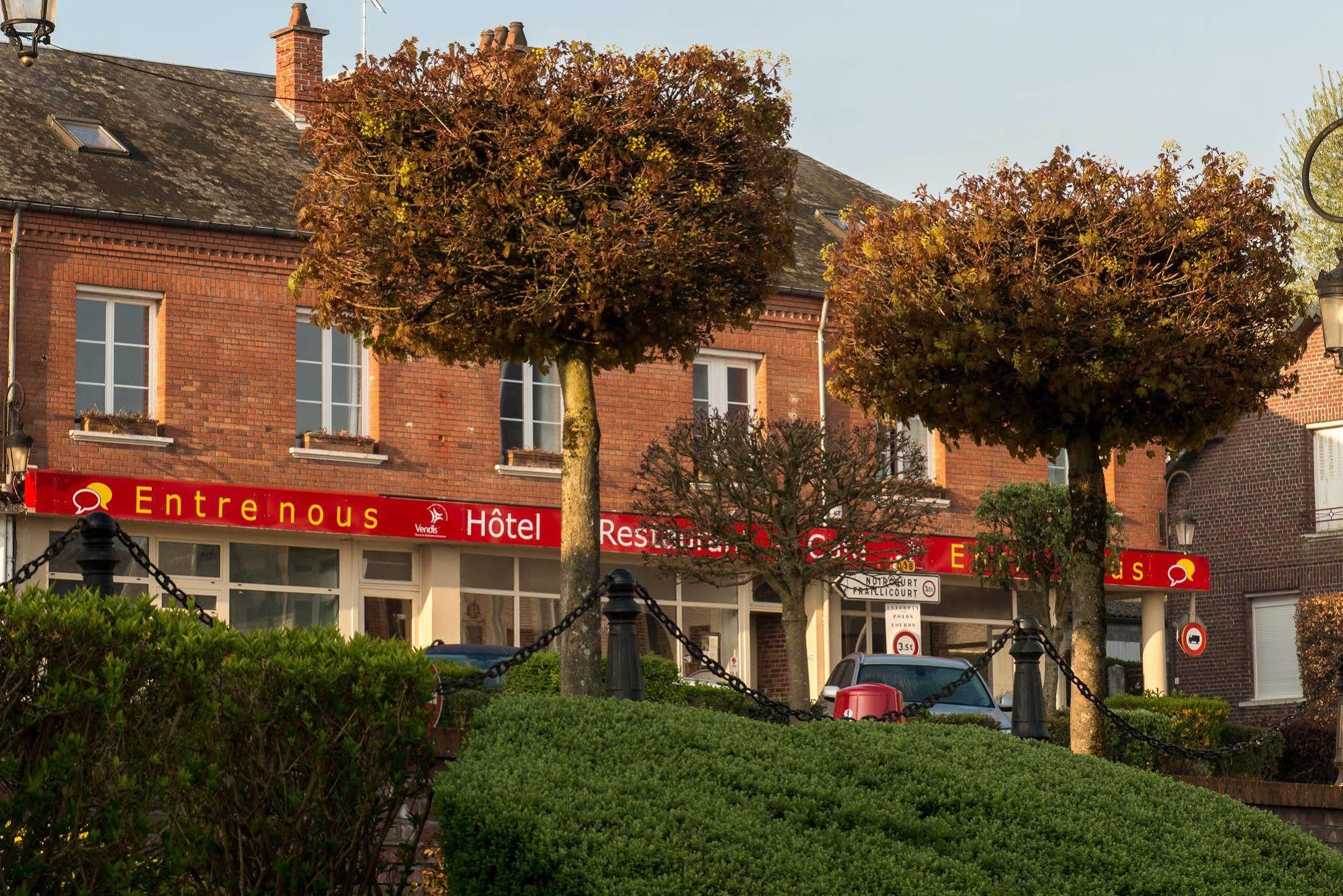 Entre Nous Hotel Rozoy-sur-Serre Екстериор снимка